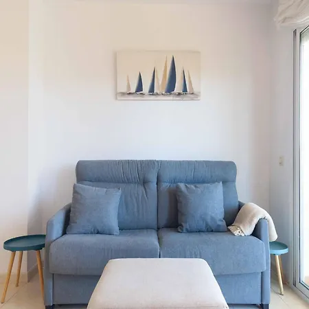 Beautiful In With Pool Apartment *