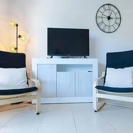 Apartment Beautiful In With Pool *